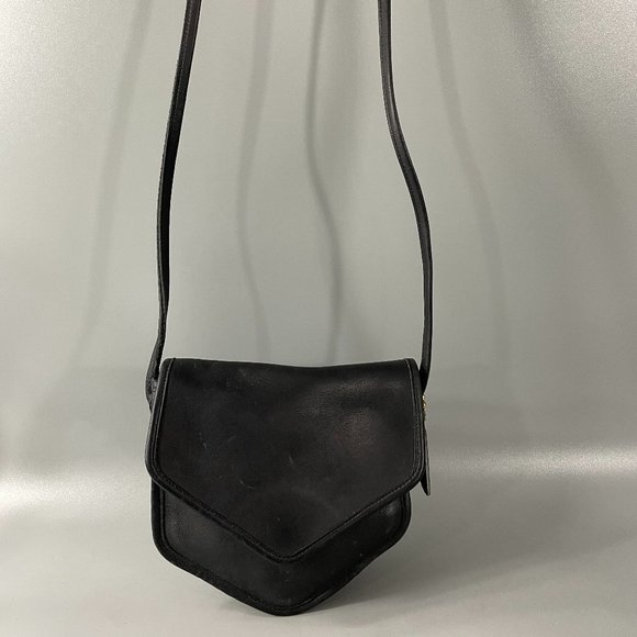 Coach Bags Vintage Coach Black Leather Megan Crossbody Bag Poshmark